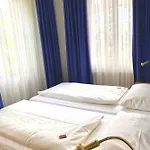Rebgarten Schulgasse 3*