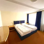 酒店 Rebgarten Schulgasse 拉芬斯堡