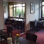 Rebgarten Schulgasse 3*