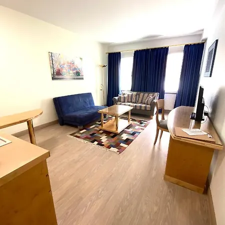 Hotel Rebgarten Schulgasse