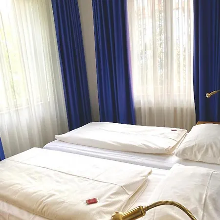 Rebgarten Schulgasse 3*