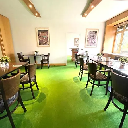 Hotel Rebgarten Schulgasse