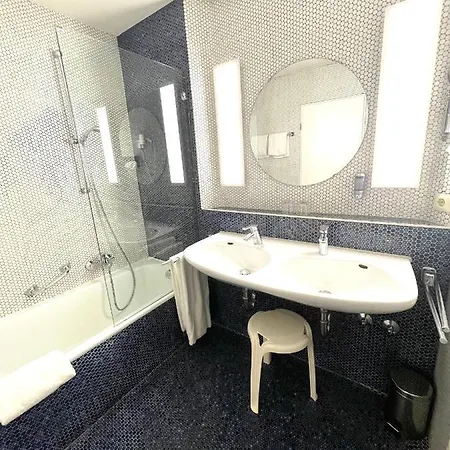 Rebgarten Schulgasse 3*