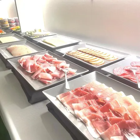 Rebgarten Schulgasse 호텔