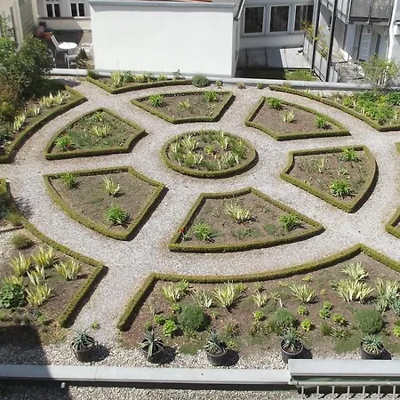 Rebgarten Schulgasse Hotel