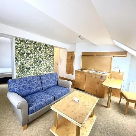 호텔 Rebgarten Schulgasse 3*