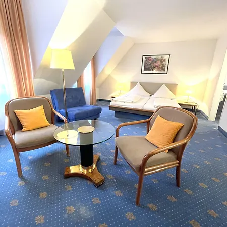 호텔 Rebgarten Schulgasse 3*