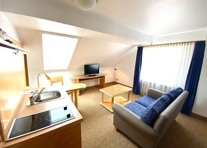 ホテル Rebgarten Schulgasse